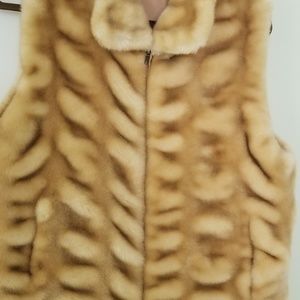 Brooks brothers Faux fur Jacket vest for women